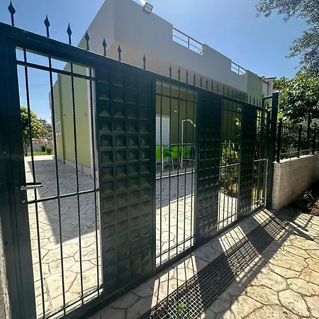 Garden Delights Ksamil