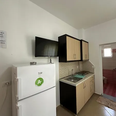 Garden Delights Ksamil