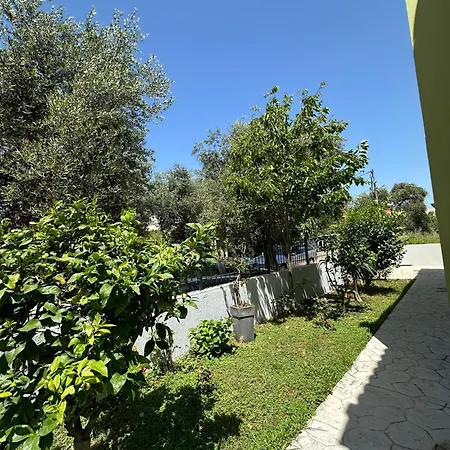 Apartmán Garden Delights