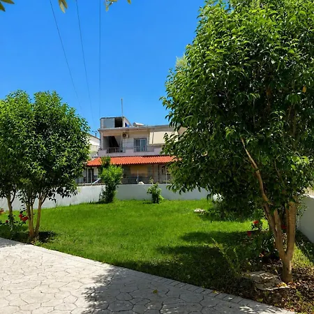 Garden Delights * Ksamil