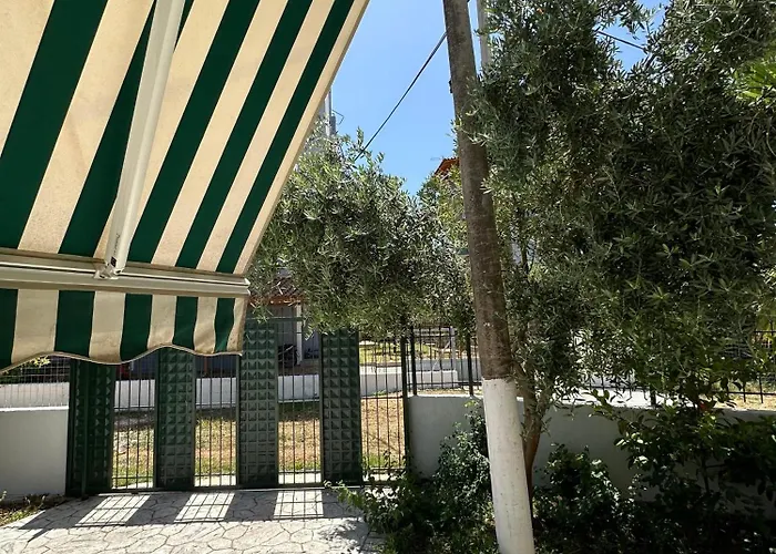 Apartment Garden Delights Ksamil