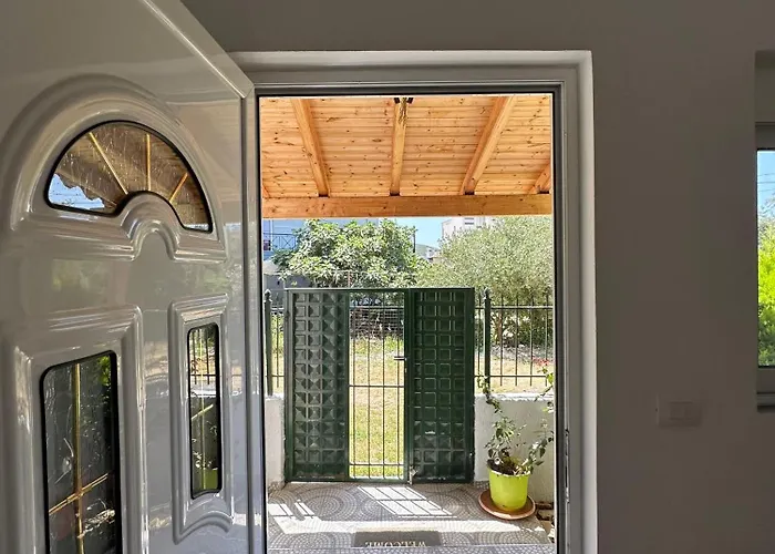 Apartment Garden Delights *