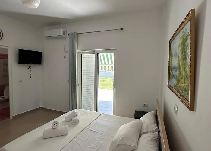 Garden Delights Apartment