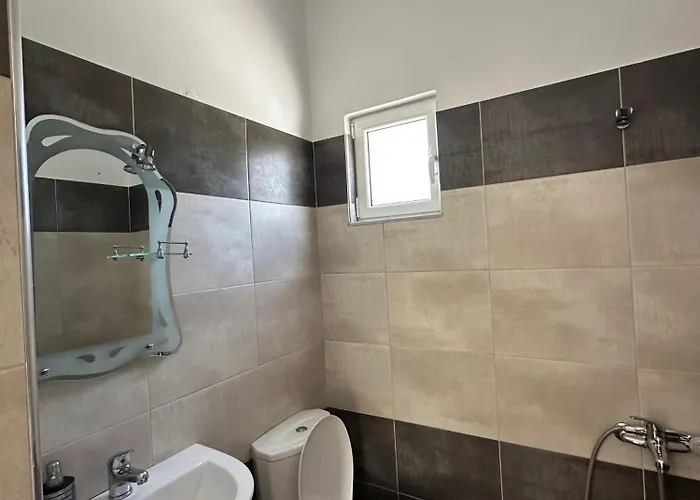 Garden Delights Apartment *